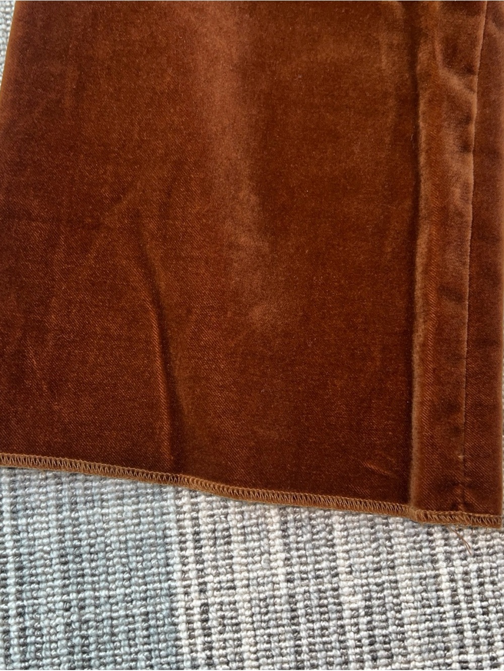 Nili Lotan Derek Cognac/Brown Velvet Flare Mid Rise Cropped Pants - size 8- Nwot - Picture 3 of 10
